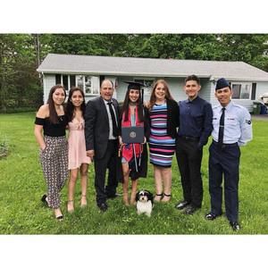 Meet your Posher, Liz